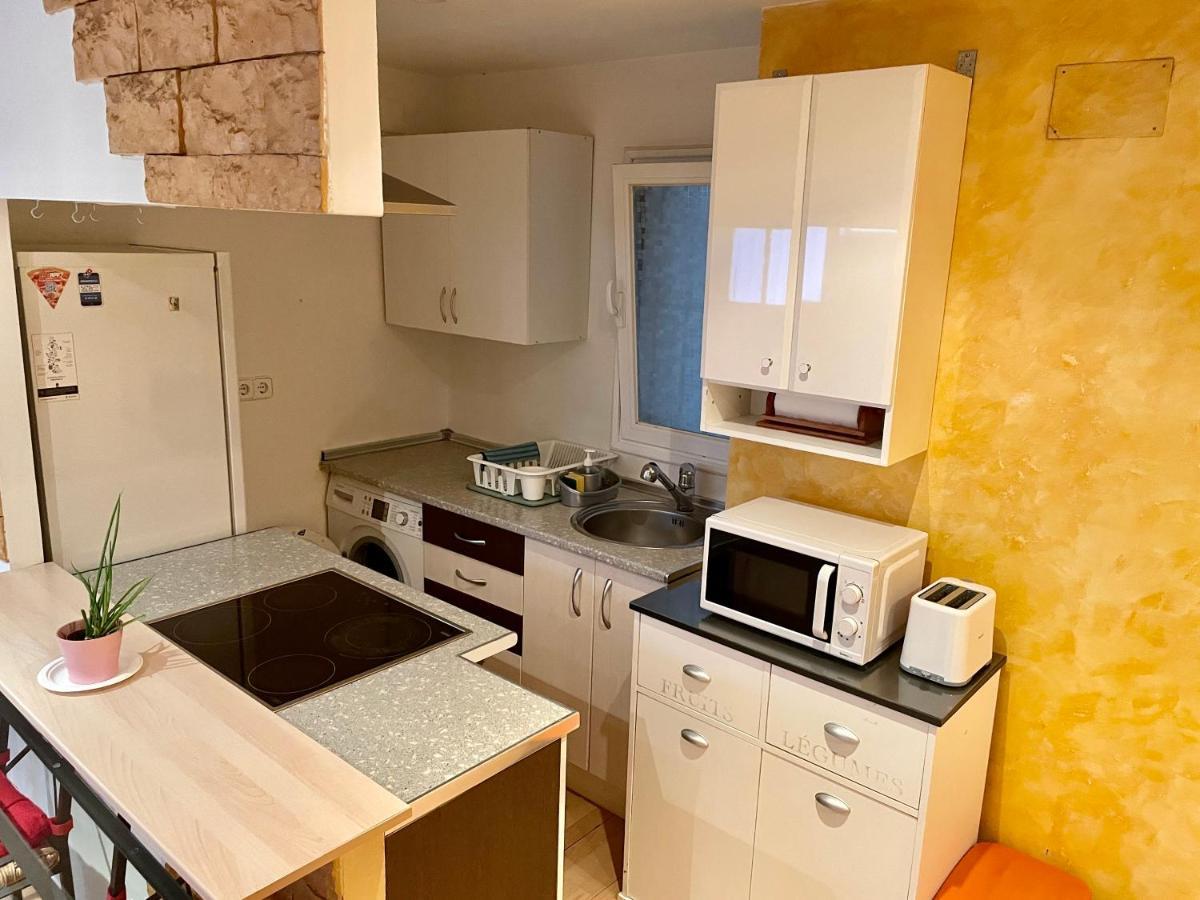 マドリードAcogedor Duplex Barrio Del Pilarアパートメント エクステリア 写真
