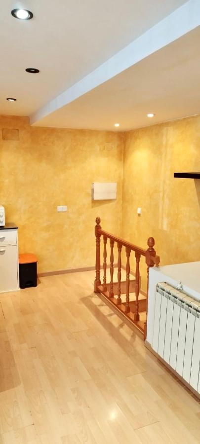 マドリードAcogedor Duplex Barrio Del Pilarアパートメント エクステリア 写真